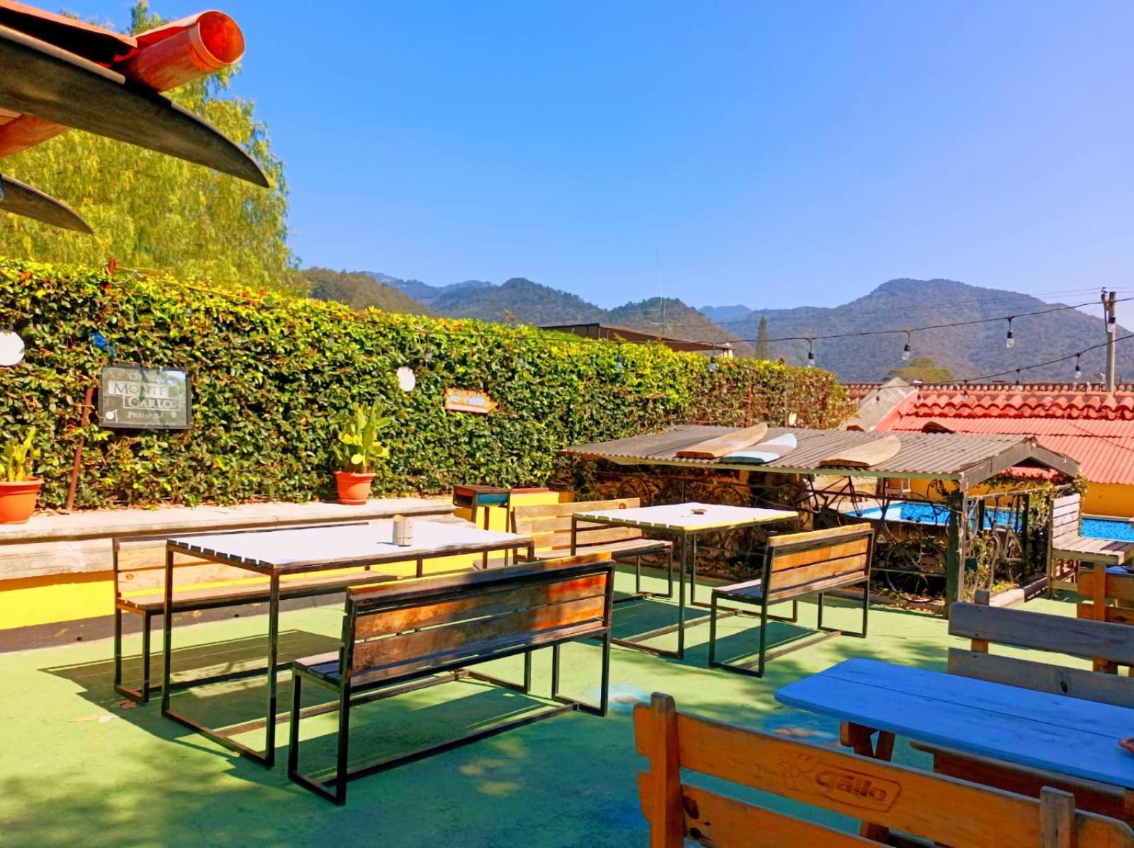 Amura Bed & Breakfast Antigua Bagian luar foto